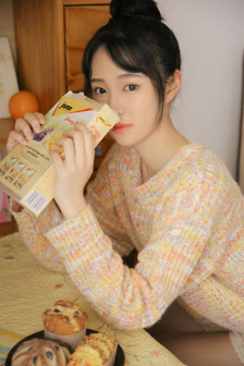 迈开腿让我看看你的草莓是